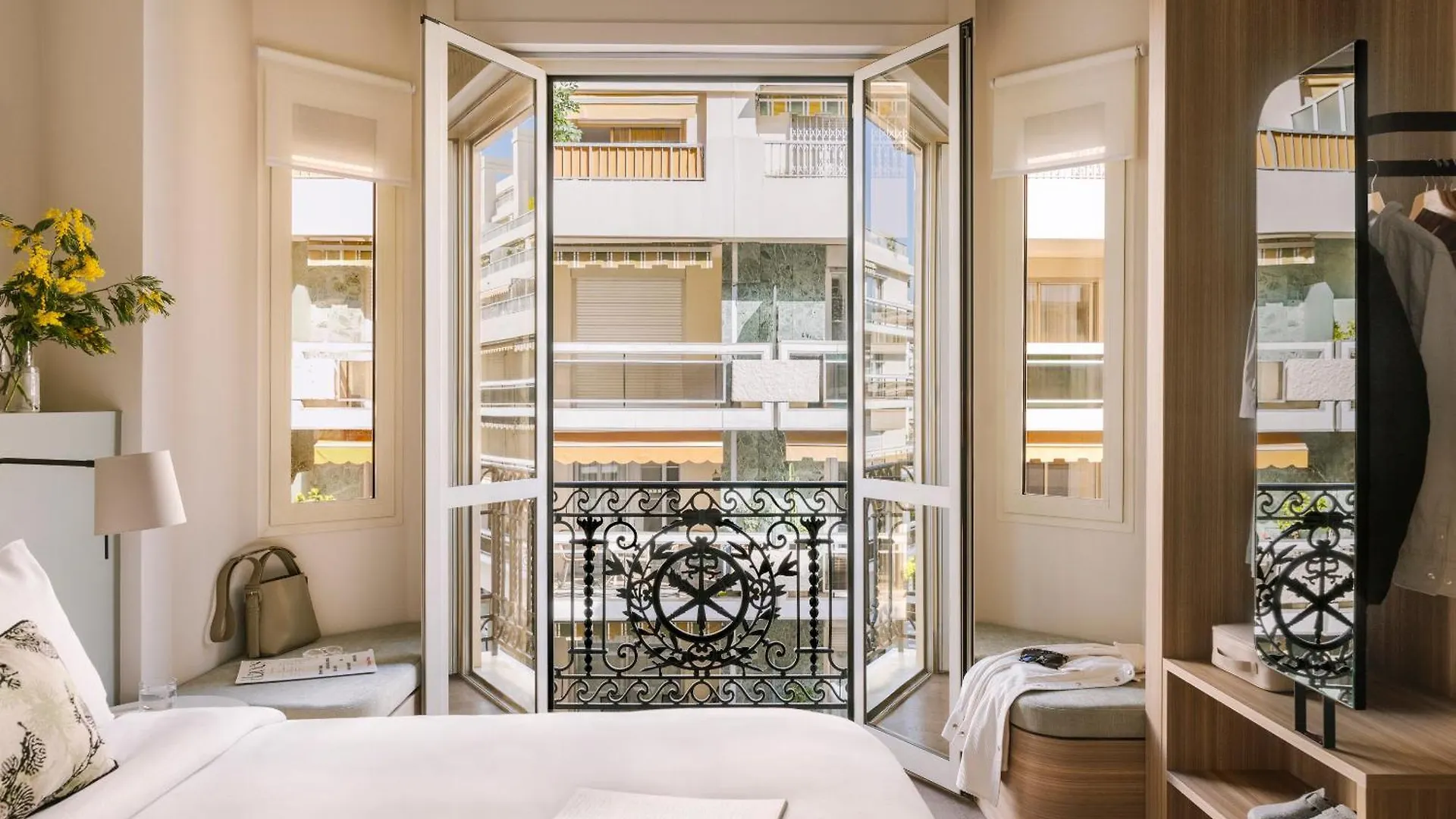 Yelo Mozart Hotel Les Musiciens, Sonder By Marriott Bonvoy Nice 4*,  France